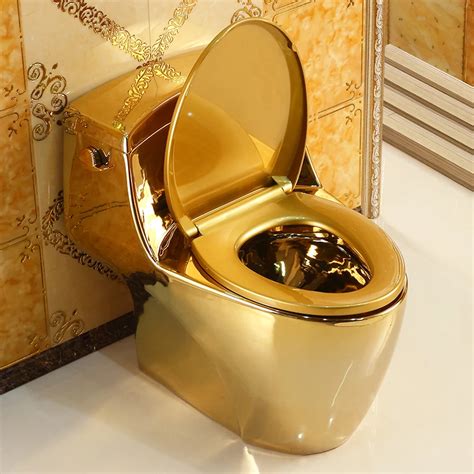 One Piece Washdown Golden Toilet New Design Golden Wall Hung Toilet ...