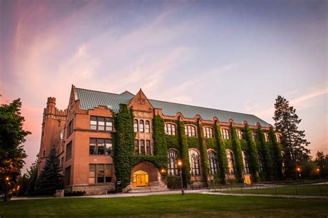 Amazing university and college buildings across the USA