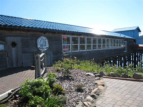 Get All You Can Eat Dungeness Crab At This Restaurant In Florence Oregon