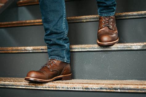 Red Wing Boots Sizing Guide: How Should Red Wing Boots Fit?