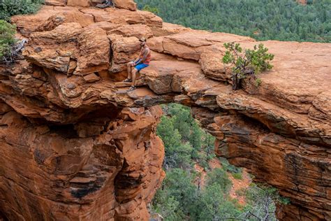 Devil's Bridge Trail Hiking Guide - Back o' Beyond