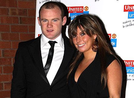 Wayne Rooney Scandal: Soccer Star Paid for Sex, Cheated on Pregnant Wife | acroholic