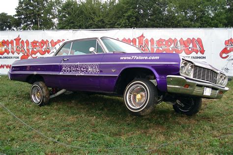 File:Chevy Impala Coupe Lowrider.jpg - Wikimedia Commons