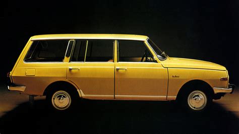 Soviet Bloc Cars Were Weird: Wartburg 353