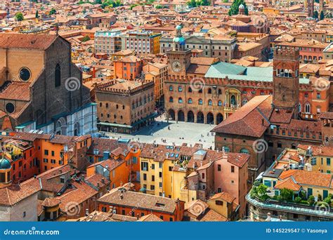 Italy Piazza Maggiore in Bologna Old Town Stock Image - Image of area, european: 145229547