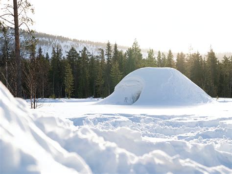 Winter survival shelters you should know how to build | Popular Science