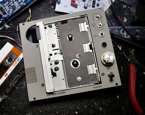 CV Tape Player For Eurorack Modular Synthesizers – Synthtopia