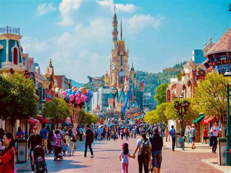 10 paseos virtuales de Disney para disfrutar en casa | Viaje familiar ...