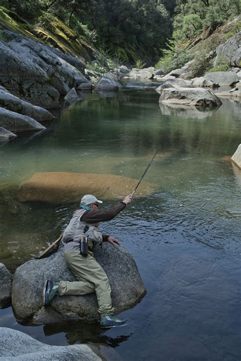 Something about fishing: Cutting the gear down = Tenkara?