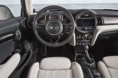 Interior new Mini (2014) #mini Mini Cooper Clubman, New Mini Cooper ...