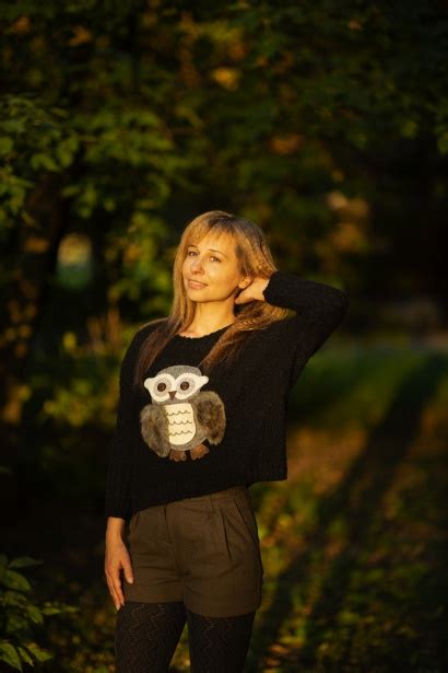 Woman, Autumn, Portrait, Sweater Free Stock Photo - Public Domain Pictures