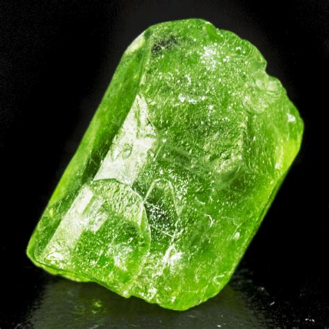 Peridot crystal - Cybelle