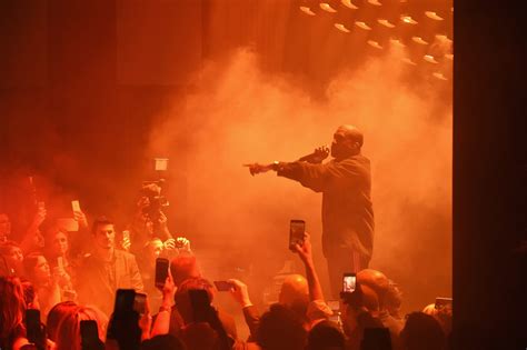 A fan tried to join Kanye West on his floating stage and it got a little chaotic ...