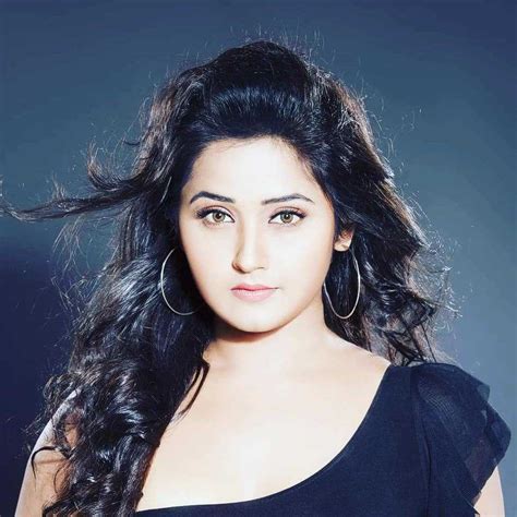 Kajal Raghwani Biography, Age, Net worth, School