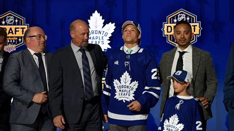 Easton Cowan: Maple Leafs’ Surprise 1st-Round 2023 Draft Pick | Yardbarker