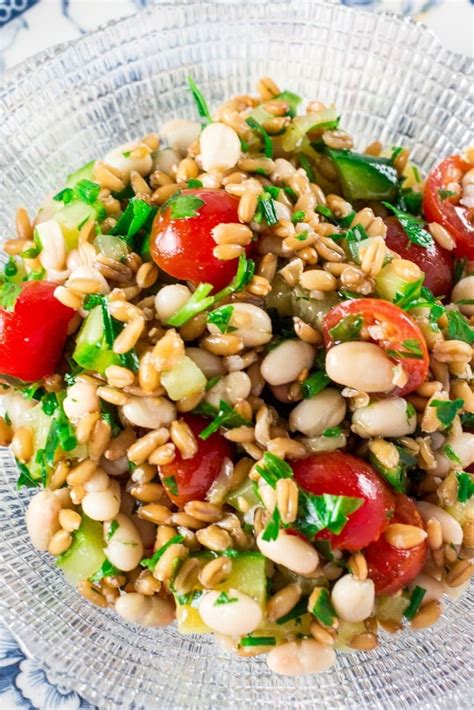 Spelt Salad with Navy Beans, Cherry Tomatoes and Cucumber - Olivia's ...