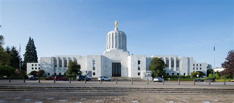 Oregon State Capitol - Architectural Resources Group (ARG)