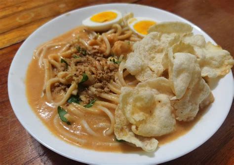 Resep Mie celor khas Palembang oleh yenyenjuliana - Cookpad