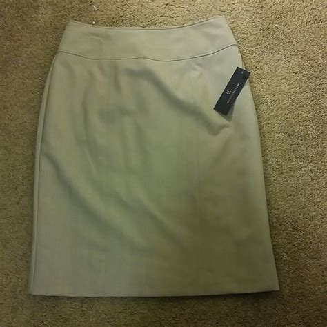 Worthington skirt | Worthington skirt, Knee skirts, Worthington