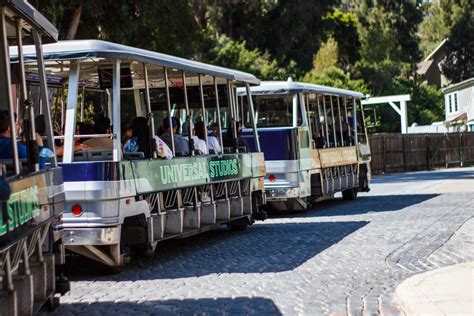 Electric Trams Debut on Universal Studios Hollywood Tour - WDW News Today