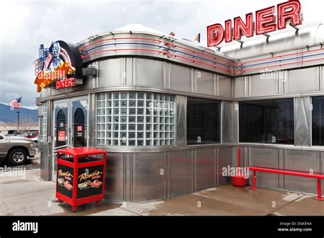 Classic American diner Stock Photo: 61894262 - Alamy