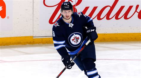 NHL free agency: Jacob Trouba agrees to contract terms with Rangers ...