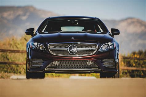 2019 Mercedes-AMG E53 Coupe review: A standout that stands alone - CNET