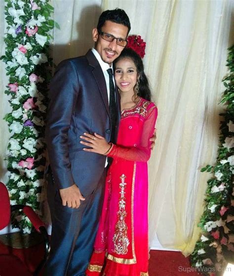 Nasir Hossain With His Wife | Super WAGS - Hottest Wives and Girlfriends of High-Profile Sportsmen