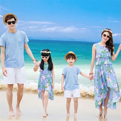 Outfits For Summer Family Pictures - Photos