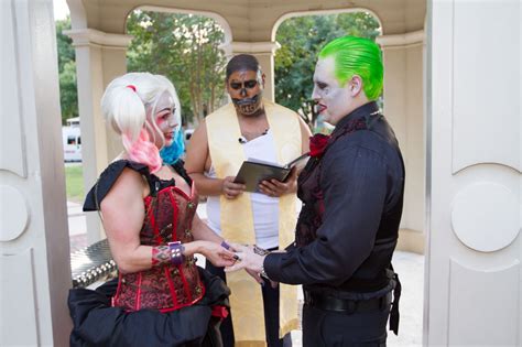 S.A. couple solidifies 'mad love' with Joker, Harley Quinn-themed wedding