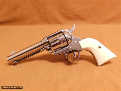 Ruger Vaquero 5109 (.357 Magnum, High-Gloss Stainless, Faux Ivory Grips)