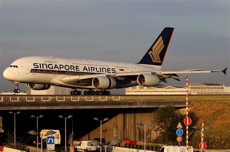 Singapore Airlines A380-800 Takeoff At Charles De Gaulle AircraftWallpaper 4019 - Aircraft ...