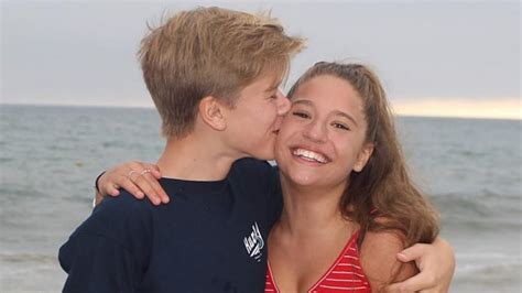 Mackenzie Ziegler Gets KISSED By A Guy On The Beach - YouTube