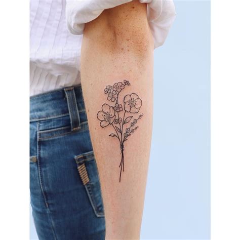 85 Amazing Buttercup Tattoo Designs with Meanings and Ideas – Body Art Guru