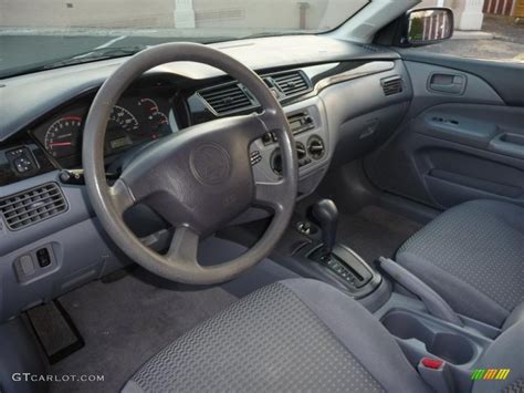 Gray Interior 2003 Mitsubishi Lancer LS Photo #48492193 | GTCarLot.com