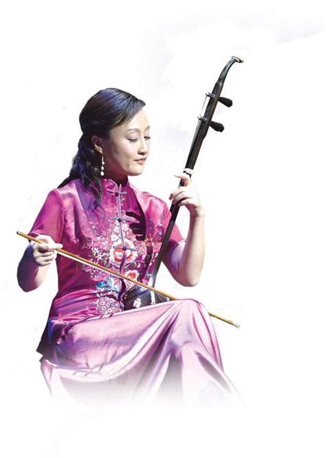 Erhu or Chinese Violin - Shen Yun's Musical Instruments | Performance art, Opera music, Music ...