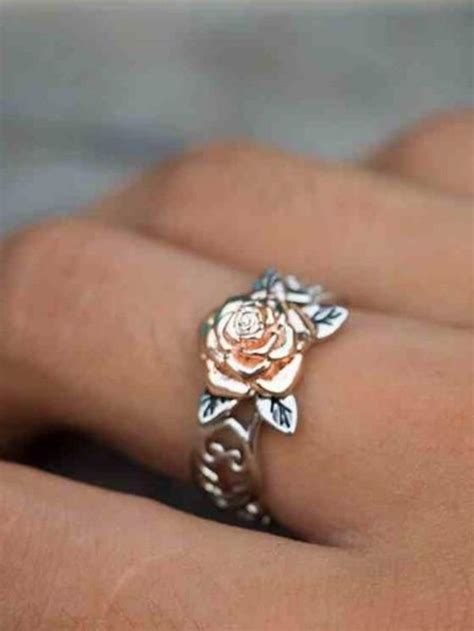 Elegant Rose Flower Ring | Rose flower ring, Beautiful jewelry, Flower ring