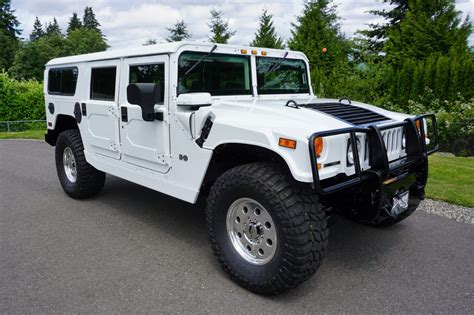 One-Family-Owned 14k-Mile 2006 Hummer H1 Alpha for sale on BaT Auctions ...