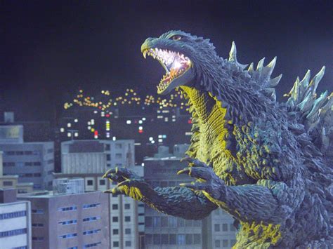 Godzilla x Mothra x Mechagodzilla: Tokyo S.O.S. (2003)(Toho)