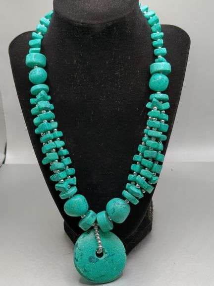 TURQUOISE BEADS NECKLACE - Isabell Auction