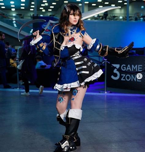 *Bloodstained Cosplay | Bloodstained: Ritual of the Night Official Forum