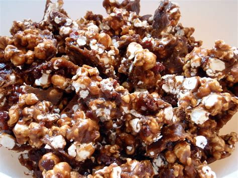 Chocolate Popcorn Recipe | Low Calorie Snacks | The Skinny Food Co – theskinnyfoodco