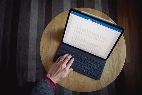 A Beginner's Guide to Microsoft Word on the iPad — The Sweet Setup