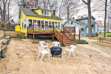 Holland Cottage w/ Private Beach on Lake Michigan! UPDATED 2019 - TripAdvisor - Macatawa ...