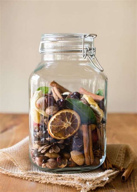 15 Potpourri Recipes to Keep Your home Fresh