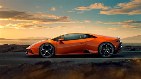 Lamborghini Huracan Evo arrives with Performante power, better aero