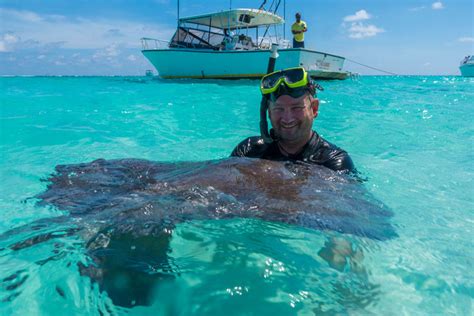 Stingray City in Style - Private Luxury Charters on Grand Cayman