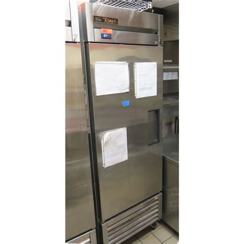 True T-23F-HC Single Door Reach-In Freezer - Oahu Auctions