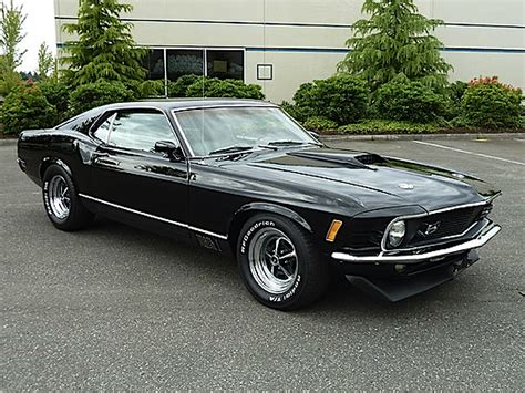 This BOLD 1970 Ford Mustang Mach 1 is on eBay right now