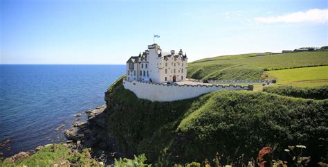 Dunbeath Castle, Scotland (with Map & Photos)